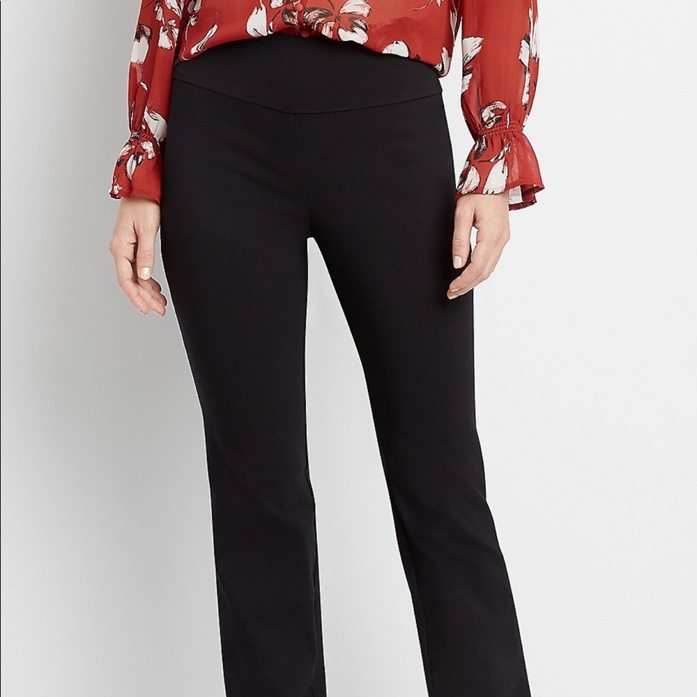 Maurice’s Pull On Black Bengaline Bootcut Pant - Size L